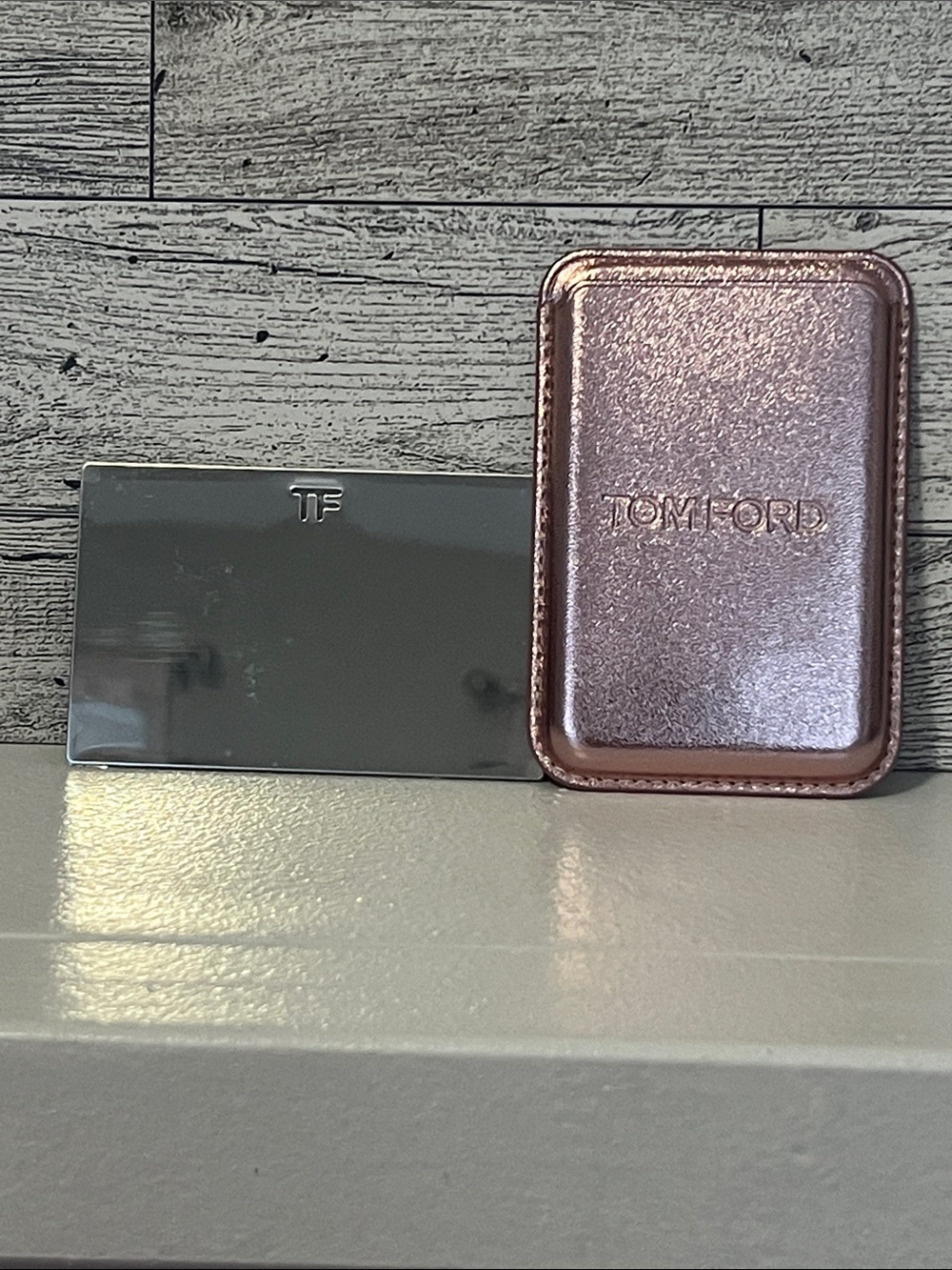 Tom Ford Magnetic Phone Wallet with Mirror - Rose Gold